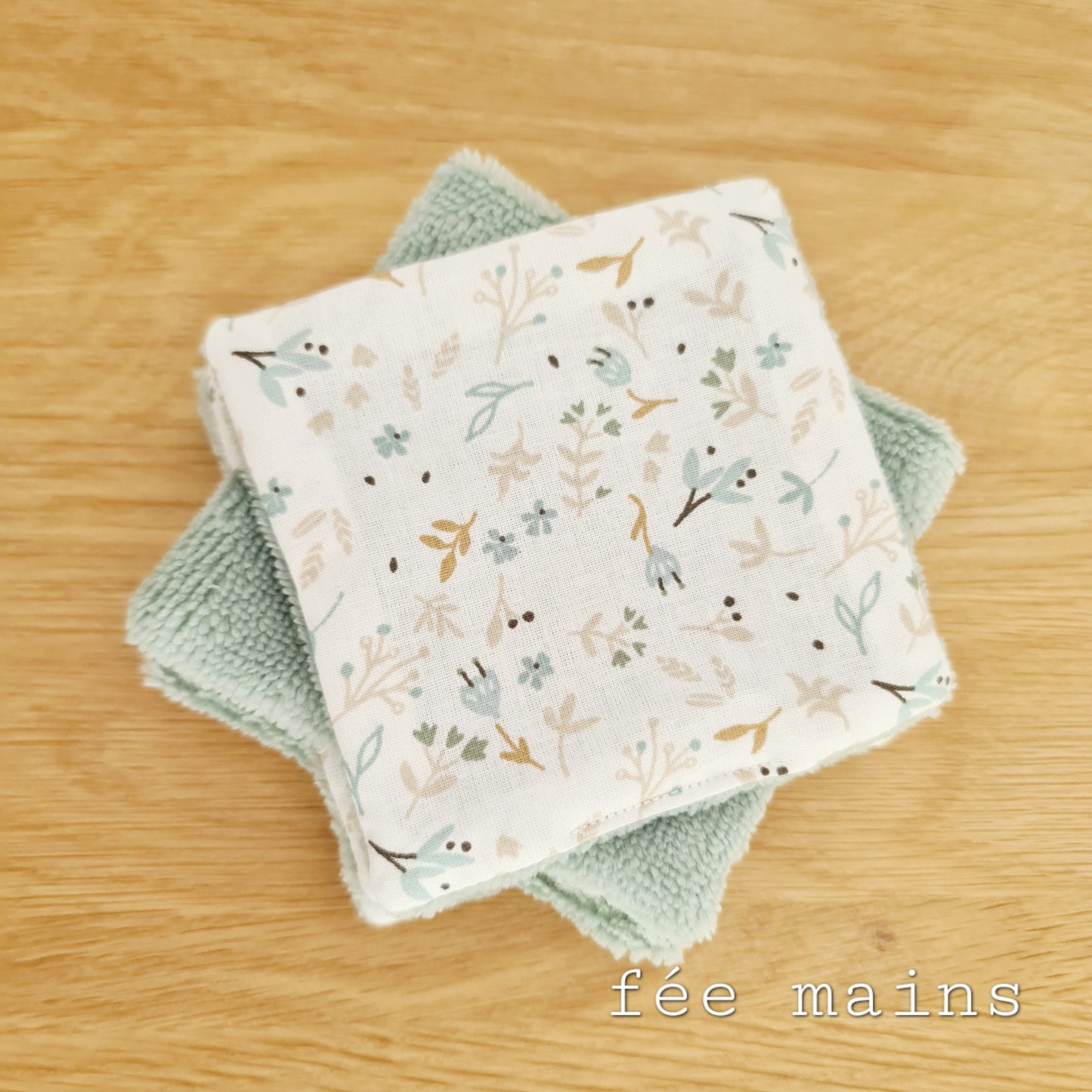 Lingettes lavables en éponge de bambou et coton fleuri