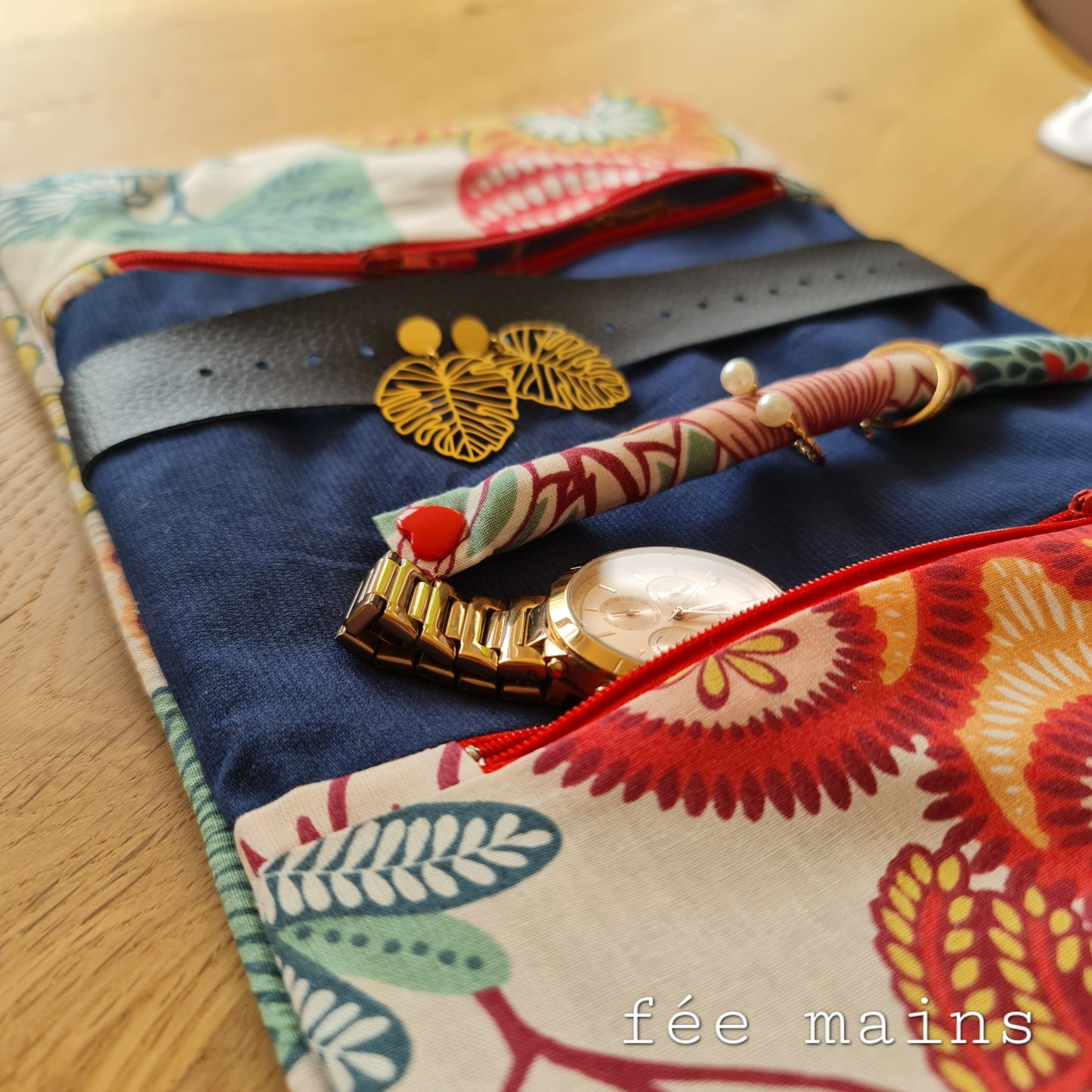 Trousse à bijoux française: restez chic en voyage