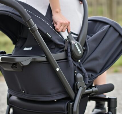 Maclaren Poussette Quest : un coup d'œil détaillé sur cette poussette-canne